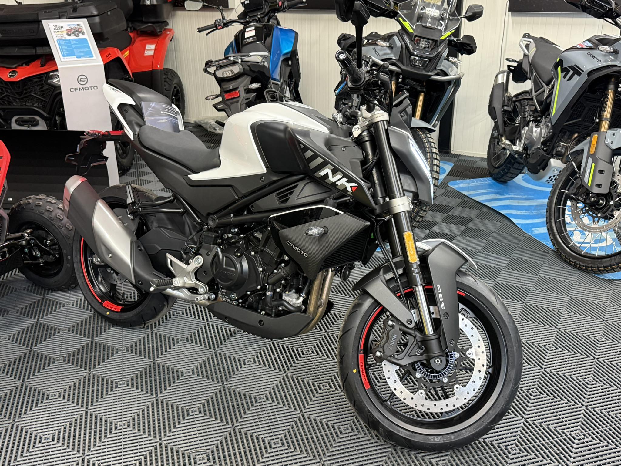 487320069_1697621990827310_7924375496669815910_n